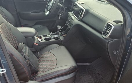 KIA Sportage IV рестайлинг, 2020 год, 2 700 000 рублей, 9 фотография