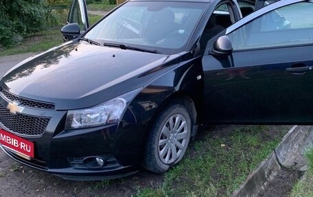 Chevrolet Cruze II, 2012 год, 888 888 рублей, 3 фотография