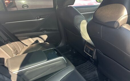 Toyota Camry, 2019 год, 3 000 000 рублей, 8 фотография