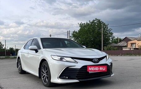 Toyota Camry, 2021 год, 3 750 000 рублей, 11 фотография