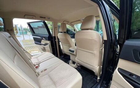 Toyota Highlander III, 2021 год, 3 300 000 рублей, 12 фотография