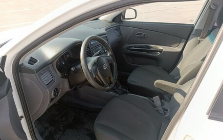 KIA Rio II, 2010 год, 390 000 рублей, 7 фотография