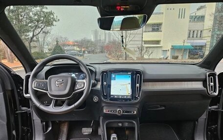 Volvo XC40 I, 2021 год, 2 000 000 рублей, 11 фотография