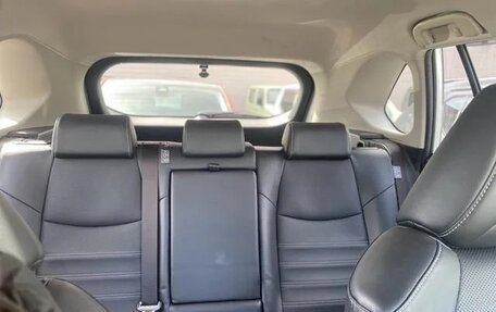 Toyota RAV4, 2022 год, 2 275 000 рублей, 14 фотография