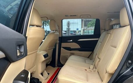 Toyota Highlander III, 2021 год, 3 350 000 рублей, 11 фотография