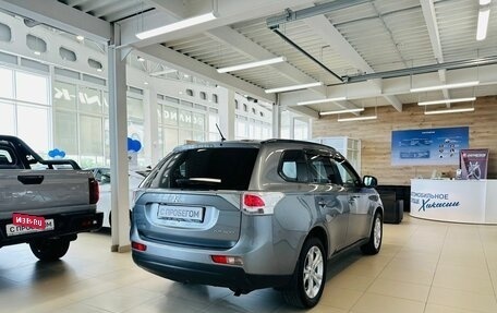 Mitsubishi Outlander III рестайлинг 3, 2013 год, 1 499 999 рублей, 6 фотография