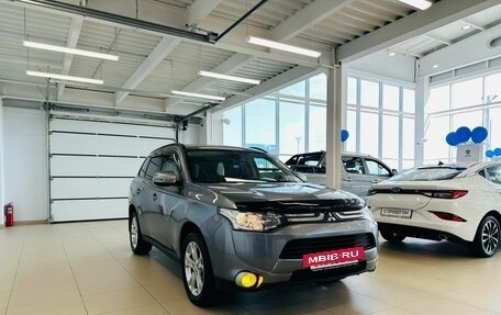 Mitsubishi Outlander III рестайлинг 3, 2013 год, 1 499 999 рублей, 8 фотография