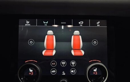 Land Rover Range Rover Evoque II, 2020 год, 2 440 000 рублей, 11 фотография