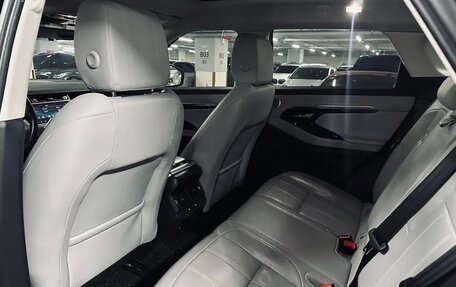 Land Rover Range Rover Evoque II, 2020 год, 2 440 000 рублей, 15 фотография