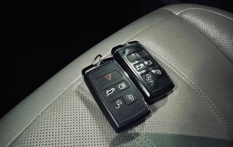 Land Rover Range Rover Evoque II, 2020 год, 2 440 000 рублей, 16 фотография