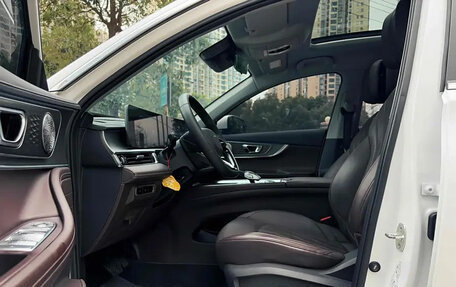 Chery Tiggo 8 Pro, 2022 год, 1 900 111 рублей, 7 фотография