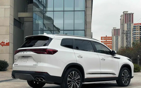 Chery Tiggo 8 Pro, 2022 год, 1 900 111 рублей, 6 фотография