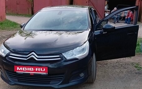 Citroen C4 II рестайлинг, 2011 год, 670 000 рублей, 3 фотография