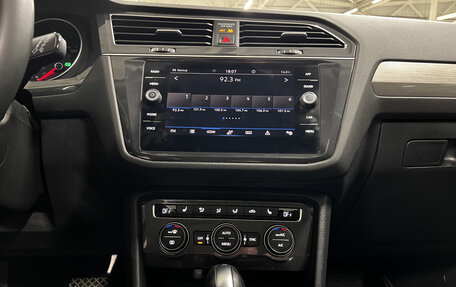 Volkswagen Tiguan II, 2020 год, 2 918 000 рублей, 15 фотография