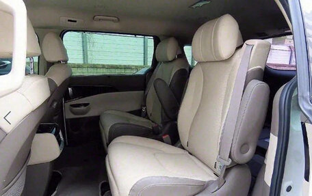 KIA Carnival, 2021 год, 2 500 227 рублей, 15 фотография