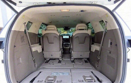 KIA Carnival, 2021 год, 2 500 227 рублей, 16 фотография