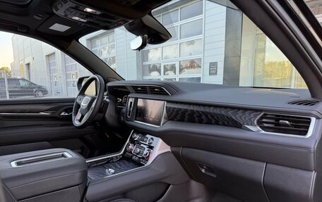 GMC Yukon IV, 2024 год, 15 250 000 рублей, 36 фотография