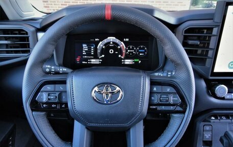 Toyota Sequoia, 2025 год, 14 750 000 рублей, 16 фотография