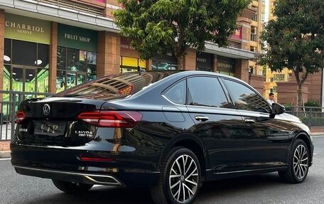 Volkswagen Lavida, 2022 год, 1 580 000 рублей, 5 фотография