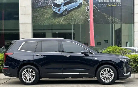 Cadillac XT6 I, 2021 год, 2 960 000 рублей, 5 фотография