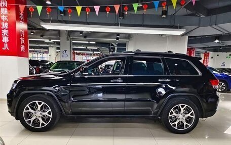 Jeep Grand Cherokee, 2021 год, 3 200 000 рублей, 2 фотография