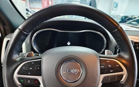 Jeep Grand Cherokee, 2021 год, 3 200 000 рублей, 7 фотография