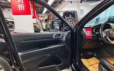 Jeep Grand Cherokee, 2021 год, 3 200 000 рублей, 5 фотография