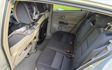 Honda Insight II рестайлинг, 2009 год, 970 000 рублей, 9 фотография