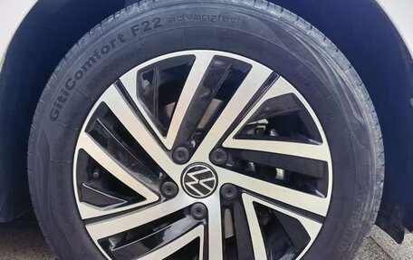 Volkswagen Lavida, 2022 год, 1 640 000 рублей, 8 фотография