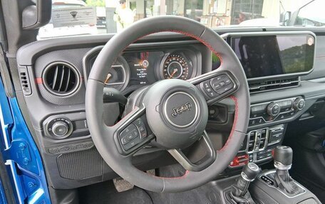 Jeep Wrangler, 2025 год, 5 900 000 рублей, 2 фотография