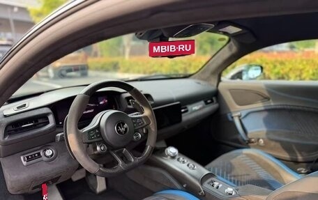 Maserati MC20, 2022 год, 20 450 000 рублей, 7 фотография