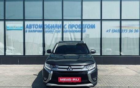 Mitsubishi Outlander III рестайлинг 3, 2017 год, 2 090 000 рублей, 7 фотография