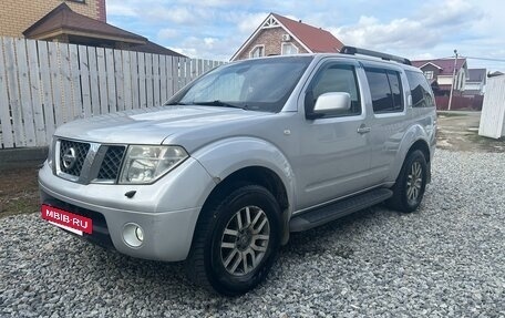 Nissan Pathfinder, 2006 год, 800 000 рублей, 6 фотография