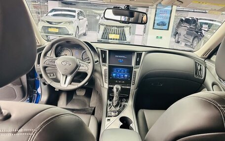 Infiniti Q50 I рестайлинг, 2022 год, 2 100 000 рублей, 10 фотография