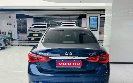 Infiniti Q50 I рестайлинг, 2022 год, 2 100 000 рублей, 5 фотография