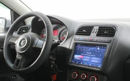 Volkswagen Polo VI (EU Market), 2012 год, 655 000 рублей, 9 фотография