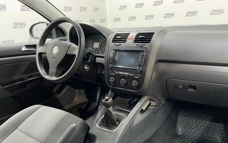 Volkswagen Jetta VI, 2008 год, 660 000 рублей, 3 фотография
