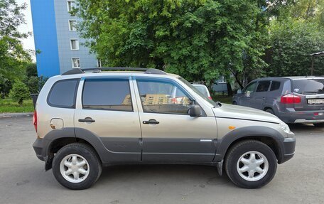 Chevrolet Niva I рестайлинг, 2009 год, 350 000 рублей, 7 фотография