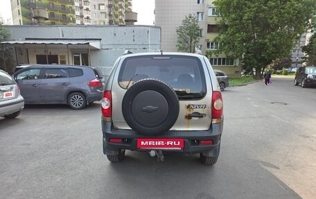 Chevrolet Niva I рестайлинг, 2009 год, 350 000 рублей, 5 фотография