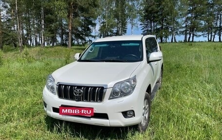 Toyota Land Cruiser Prado 150 рестайлинг 2, 2011 год, 3 100 000 рублей, 20 фотография