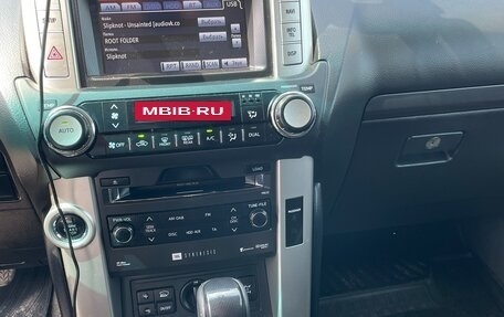 Toyota Land Cruiser Prado 150 рестайлинг 2, 2011 год, 3 100 000 рублей, 25 фотография