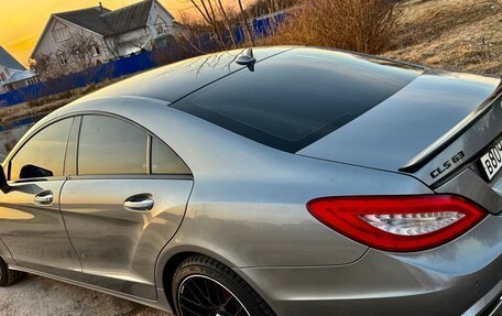 Mercedes-Benz CLS, 2013 год, 2 250 000 рублей, 23 фотография