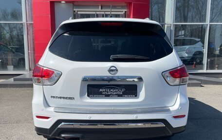 Nissan Pathfinder, 2014 год, 1 820 000 рублей, 5 фотография