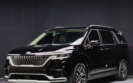 KIA Carnival, 2021 год, 2 250 000 рублей, 1 фотография