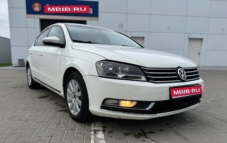 Volkswagen Passat B7, 2012 год, 860 000 рублей, 1 фотография