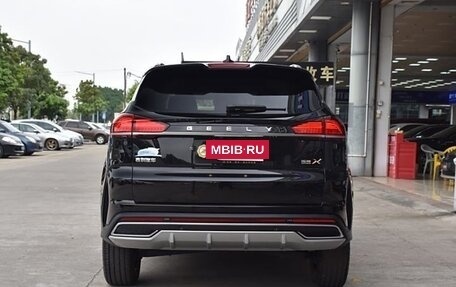 Geely Atlas I, 2021 год, 1 585 000 рублей, 5 фотография