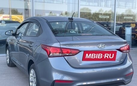 Hyundai Solaris II рестайлинг, 2017 год, 1 200 000 рублей, 8 фотография
