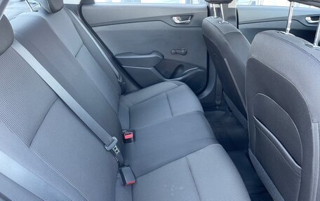 Hyundai Solaris II рестайлинг, 2017 год, 1 200 000 рублей, 17 фотография