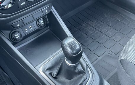 Hyundai Solaris II рестайлинг, 2017 год, 1 200 000 рублей, 14 фотография
