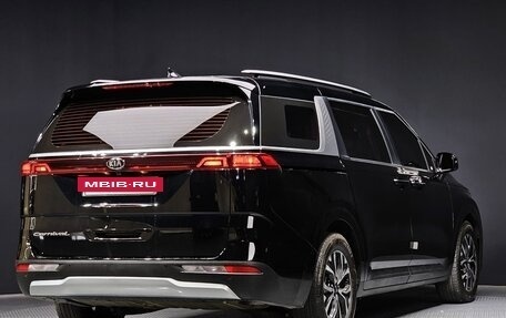 KIA Carnival, 2021 год, 2 250 000 рублей, 3 фотография